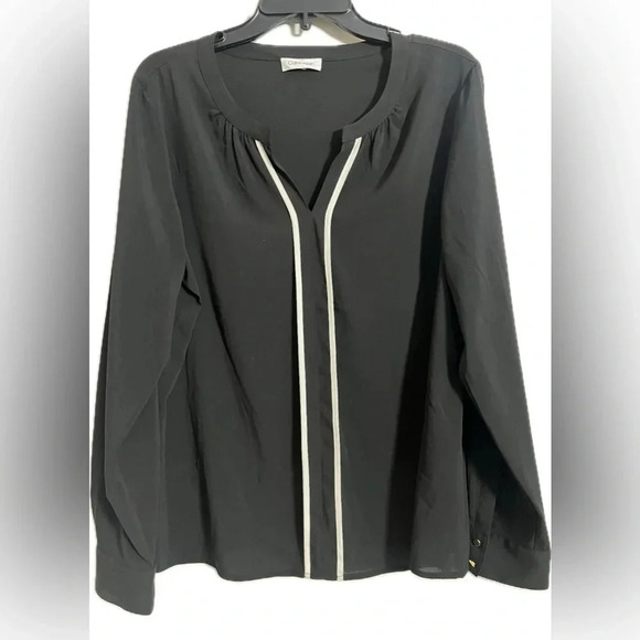 Calvin Klein Tops - CALVIN KLEIN WOMEN'S BLACK LONG SLEEVE TOP SIZE UNKNOWN I ASSUME A LARGE OR XL
